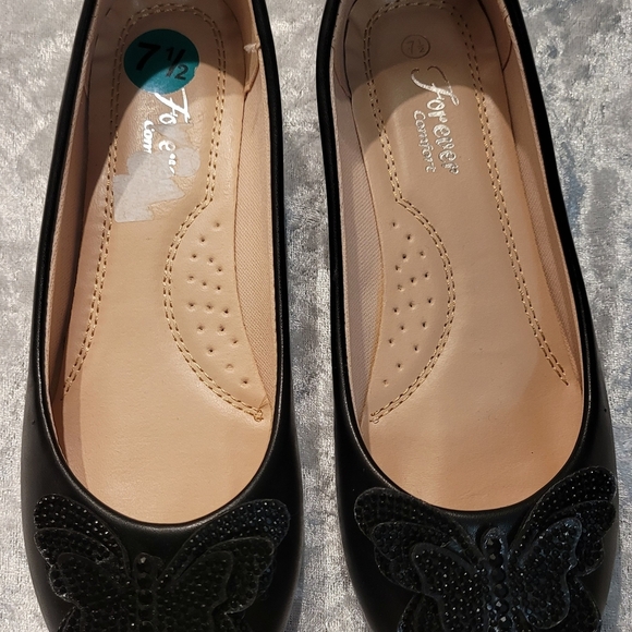 Elegant Black Butterfly Flats - Picture 3 of 6